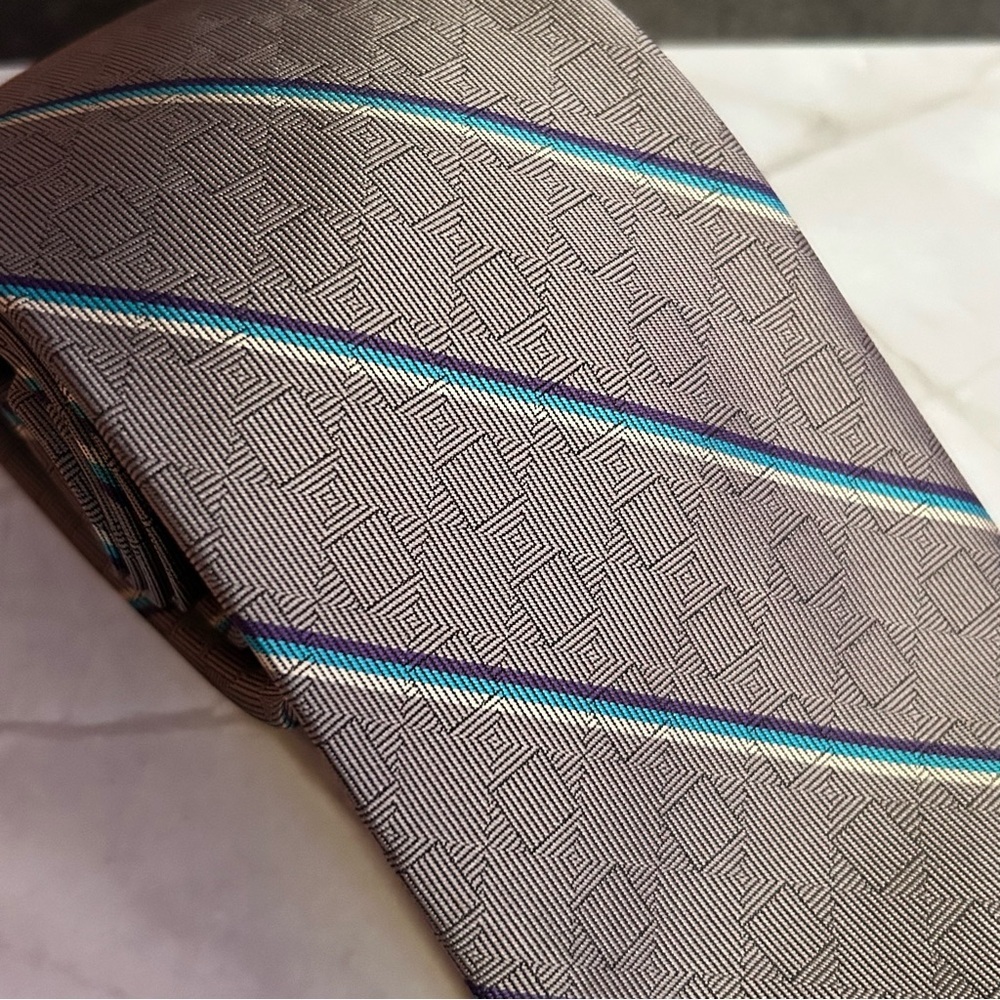 Blacksmith Geometric Patterned Brown And Blue 56”… - image 2